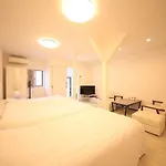 ピラネハウス